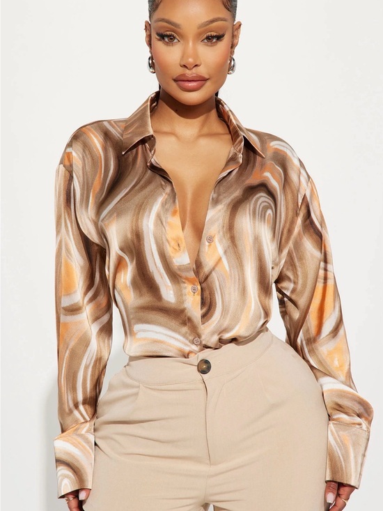 Fashion Nova Tops - Fashion Nova Brown & Beige Swirl Satin Button-Up Top